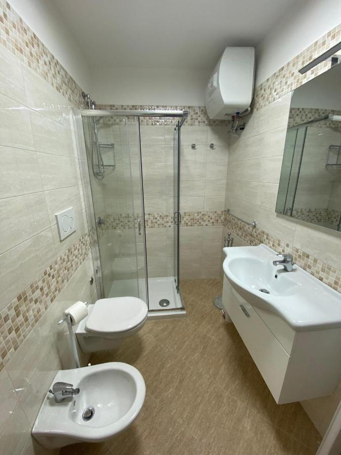 Touristhouse Monopoli 10 Bed and Breakfast Εξωτερικό φωτογραφία