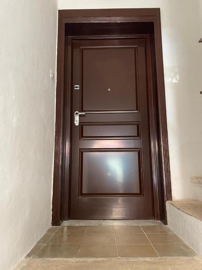 Touristhouse Monopoli 10 Bed and Breakfast Εξωτερικό φωτογραφία