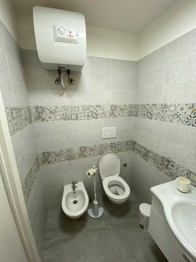 Touristhouse Monopoli 10 Bed and Breakfast Εξωτερικό φωτογραφία